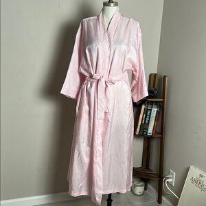 VTG Barbizon Satin Belted Robe Large
